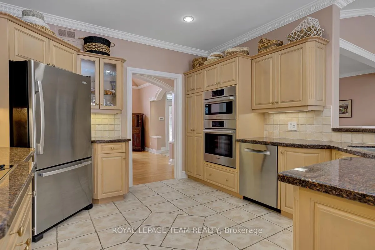 Photo 12 of 1093 Pegasus Crescent, Ottawa, Greely — HOMEH