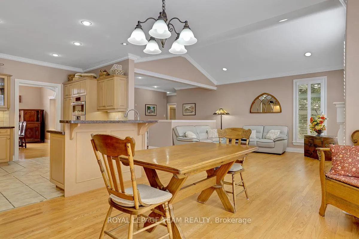Photo 16 of 1093 Pegasus Crescent, Ottawa, Greely — HOMEH
