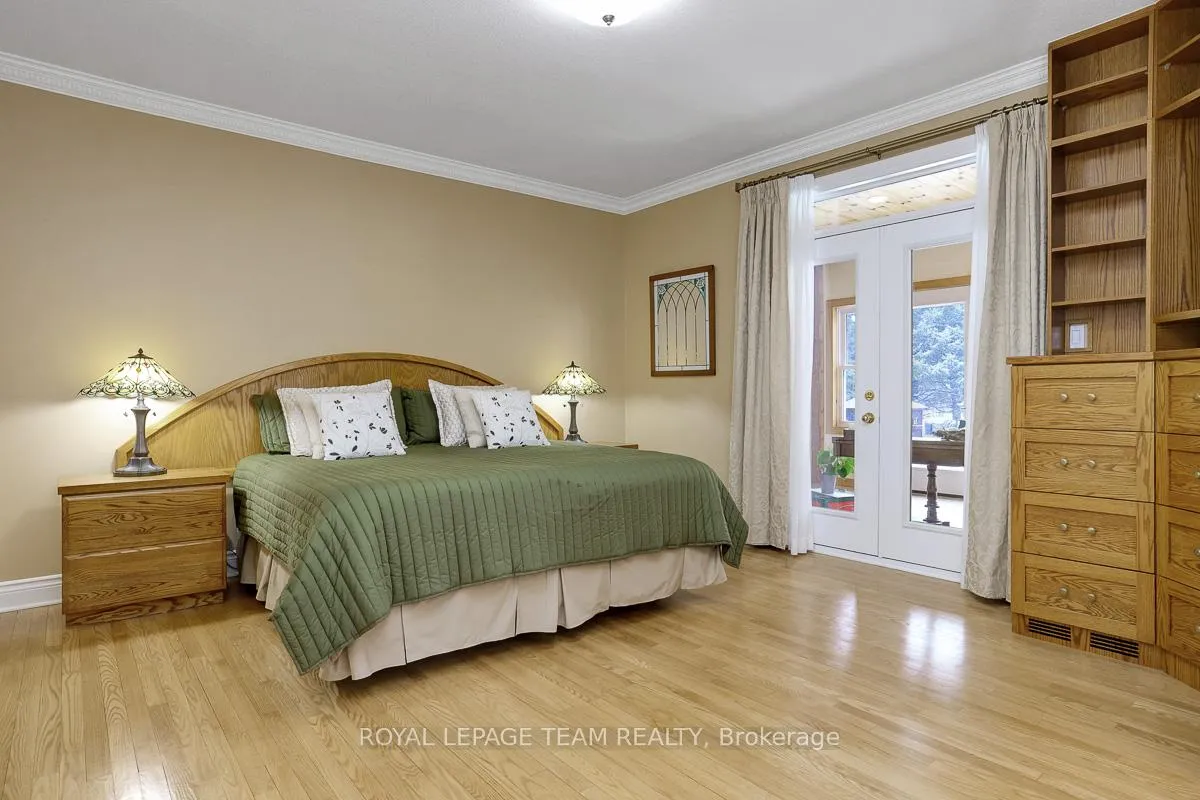 Photo 17 of 1093 Pegasus Crescent, Ottawa, Greely — HOMEH