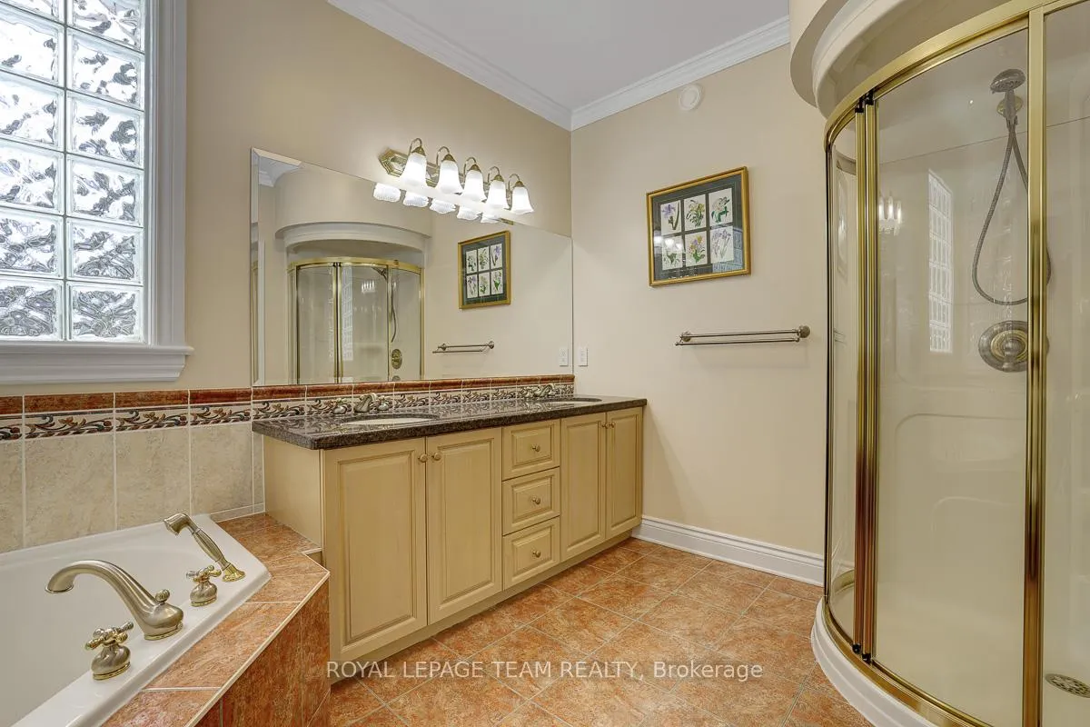 Photo 19 of 1093 Pegasus Crescent, Ottawa, Greely — HOMEH
