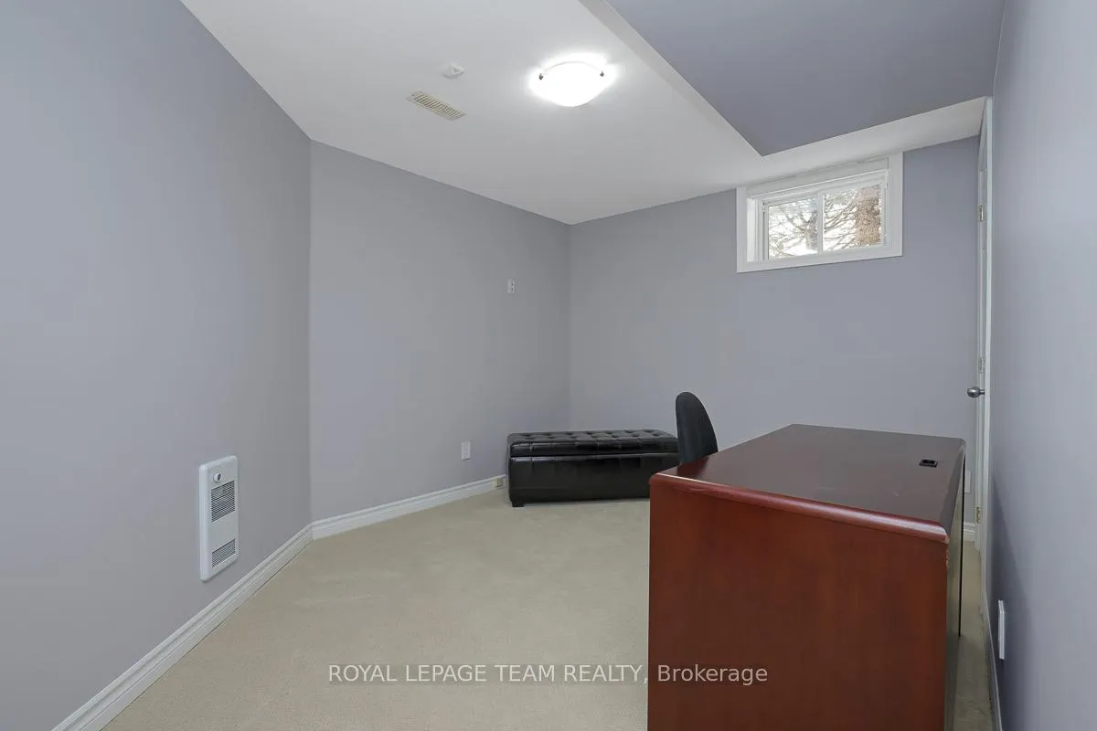 Photo 33 of 1093 Pegasus Crescent, Ottawa, Greely — HOMEH