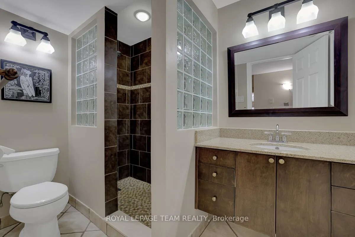 Photo 36 of 1093 Pegasus Crescent, Ottawa, Greely — HOMEH