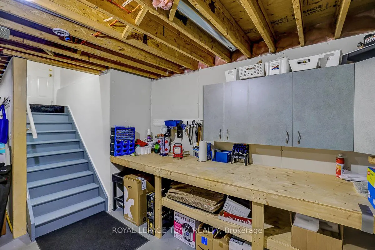 Photo 39 of 1093 Pegasus Crescent, Ottawa, Greely — HOMEH