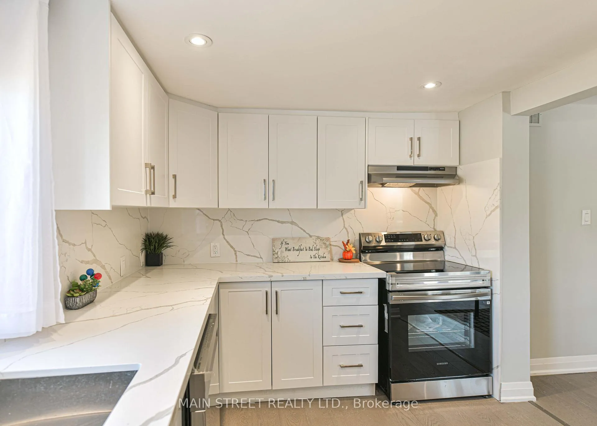 Photo 13 of 1079 Sylvan Glen Drive, Ramara, Rural Ramara — HOMEH