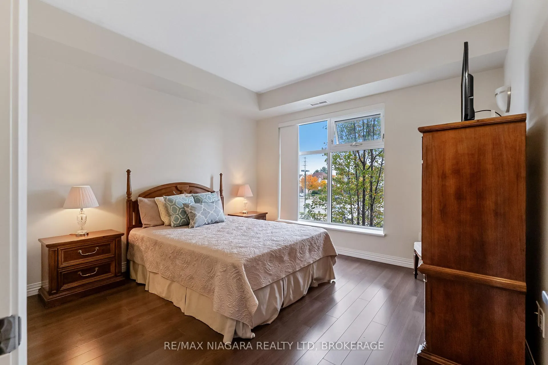Photo 11 of Unit 202, 141 Vansickle Road, St. Catharines, Rykert/Vansickle — HOMEH