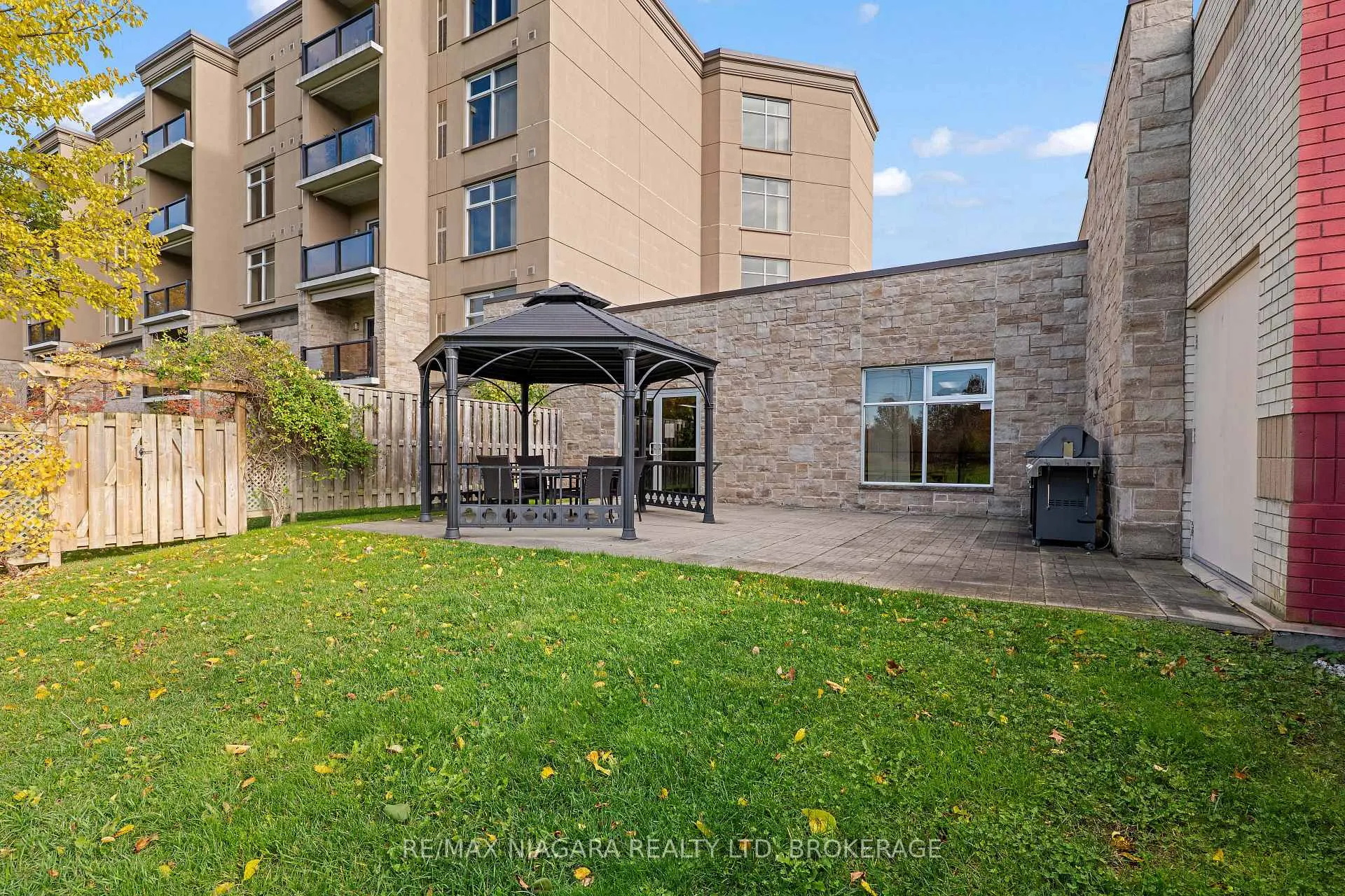Photo 26 of Unit 202, 141 Vansickle Road, St. Catharines, Rykert/Vansickle — HOMEH