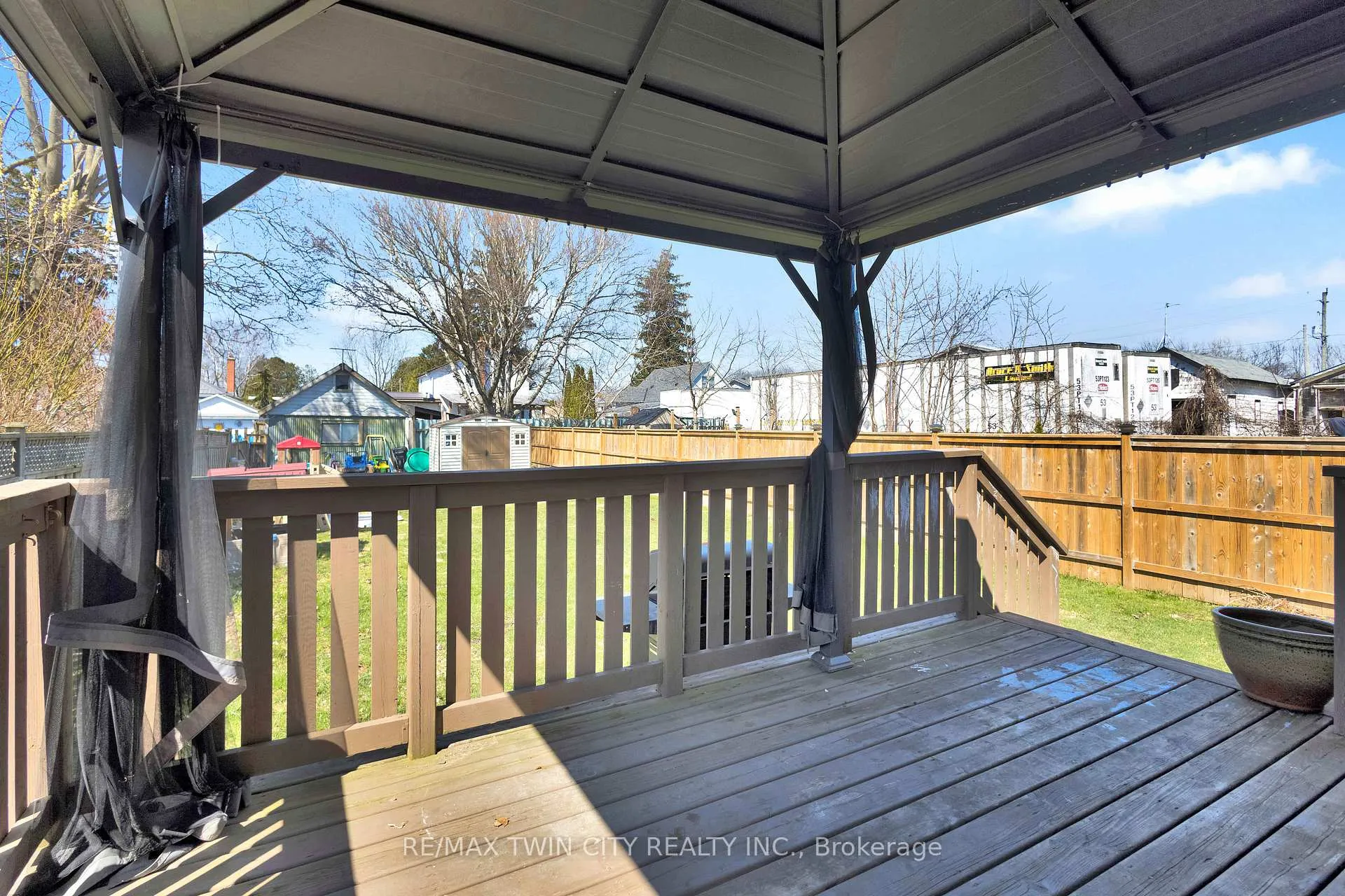 Photo 31 of 20 East Street, Norfolk, Simcoe — HOMEH