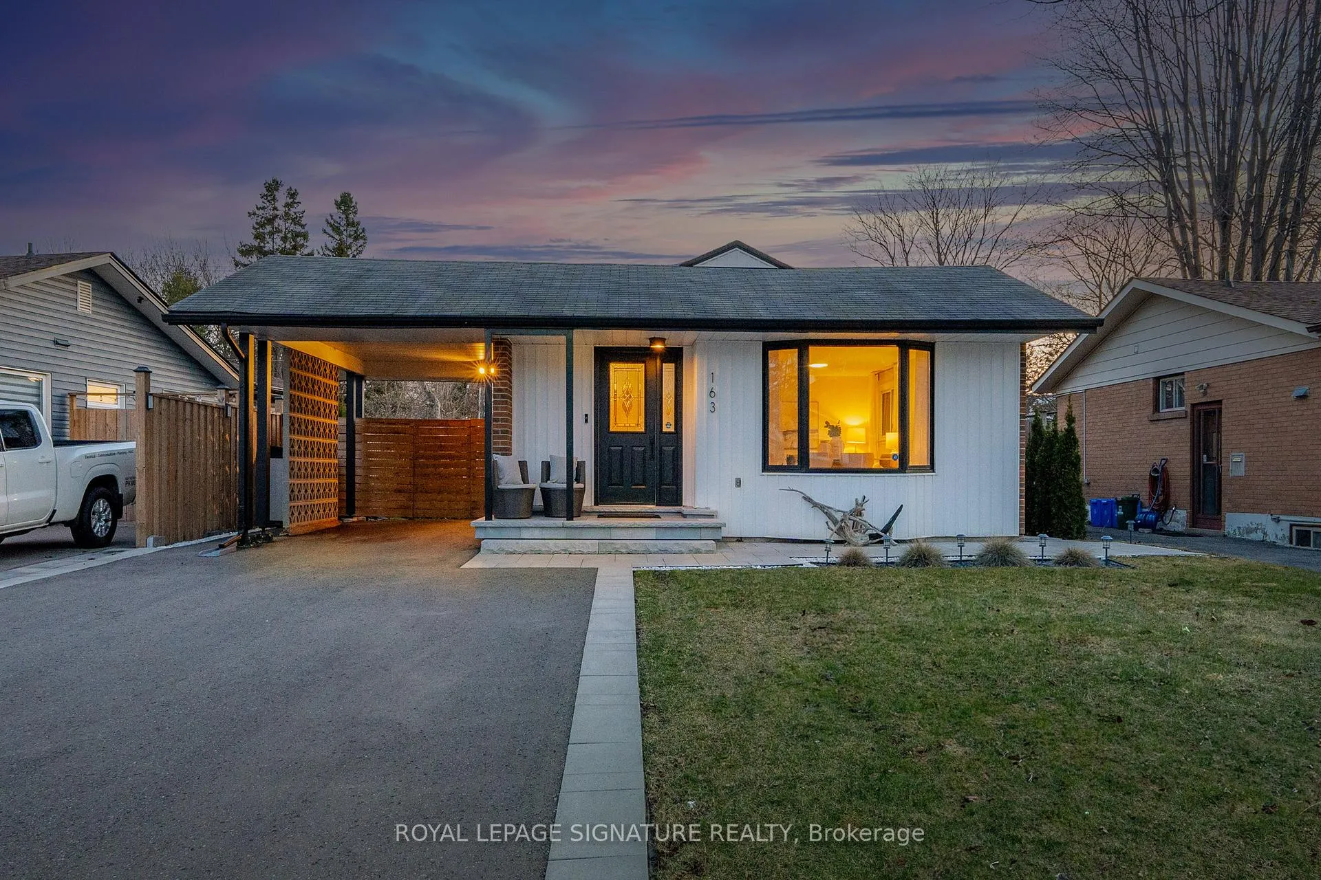 Photo 4 of 163 Simpson Road, Ajax, South East — HOMEH