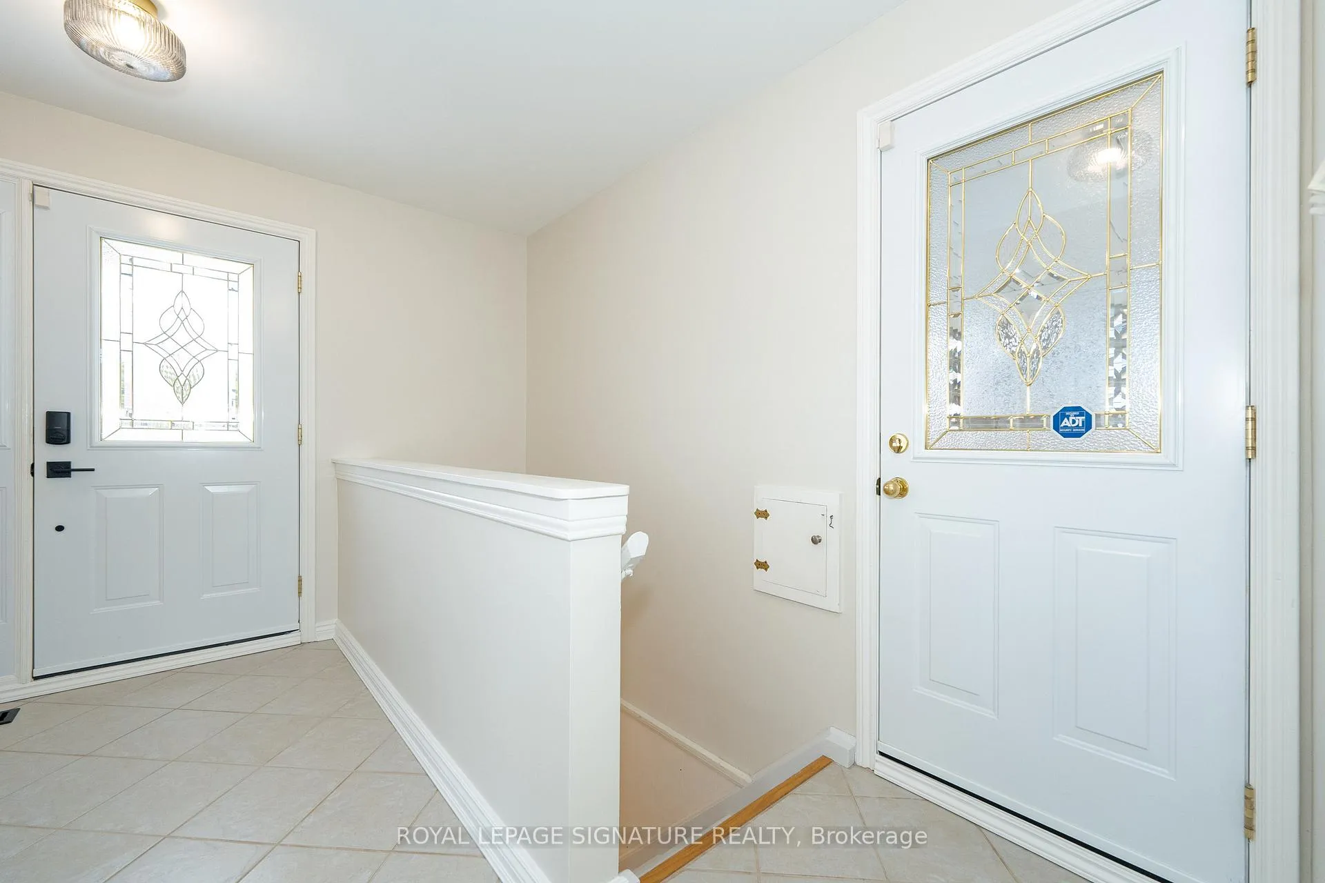 Photo 8 of 163 Simpson Road, Ajax, South East — HOMEH