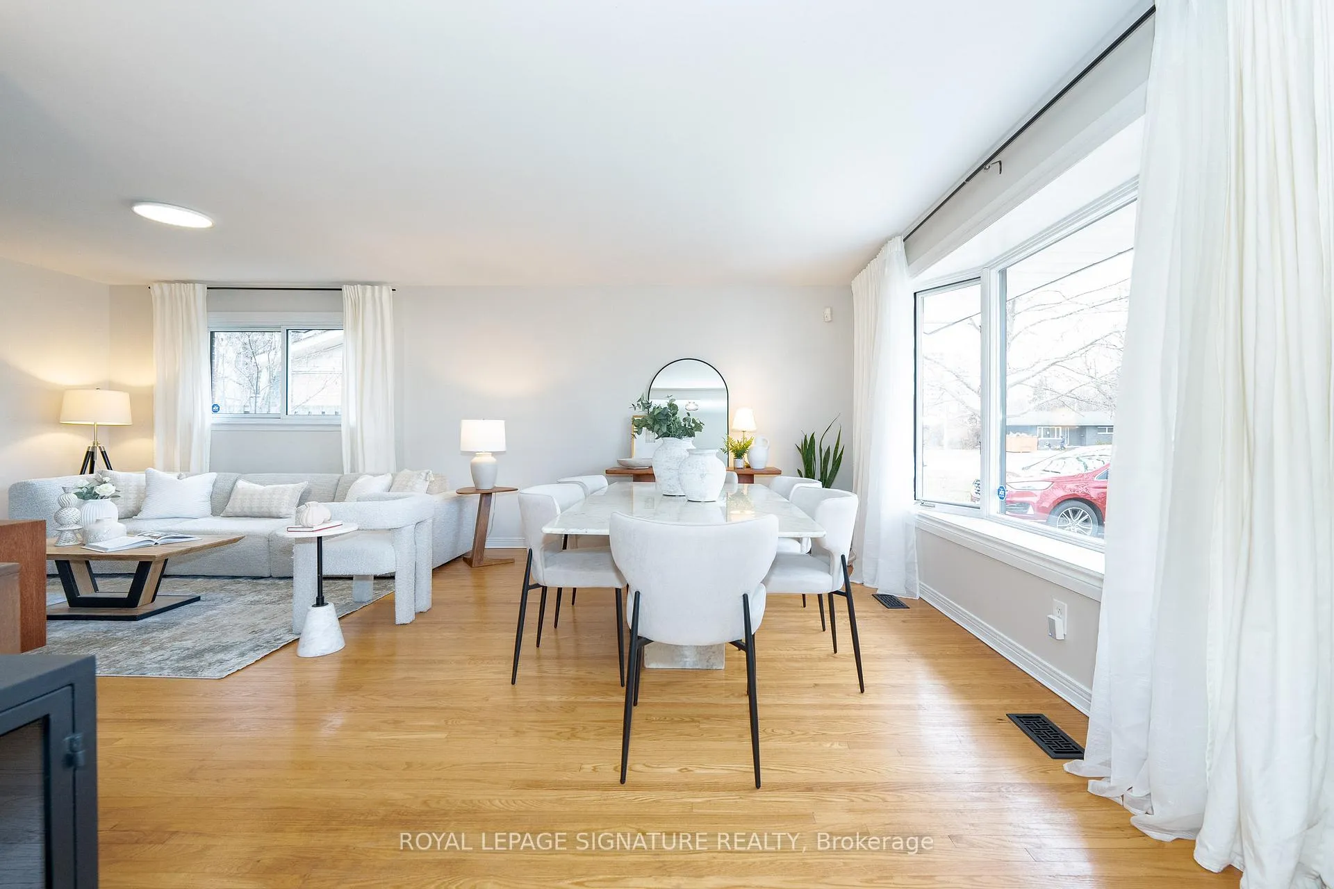 Photo 9 of 163 Simpson Road, Ajax, South East — HOMEH