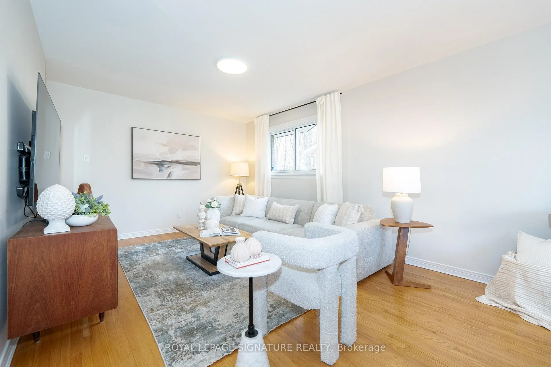 Photo 14 of 163 Simpson Road, Ajax, South East — HOMEH