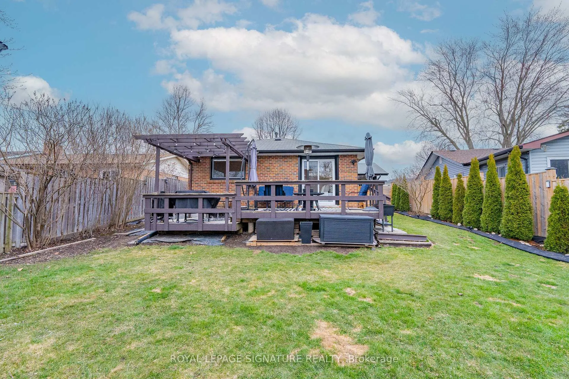 Photo 32 of 163 Simpson Road, Ajax, South East — HOMEH