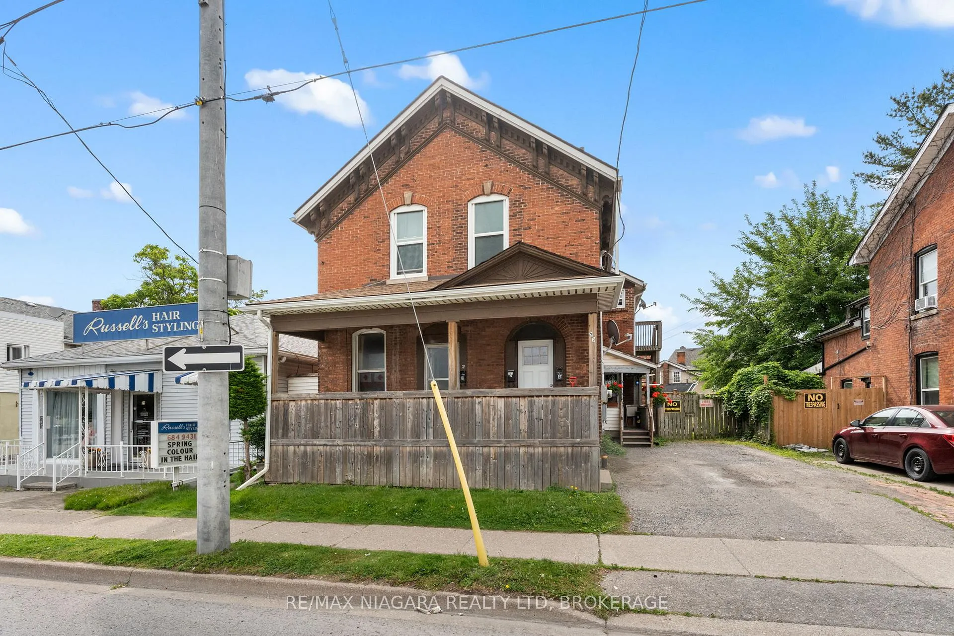Photo 1 of 20 Niagara Street, St. Catharines, E. Chester — HOMEH