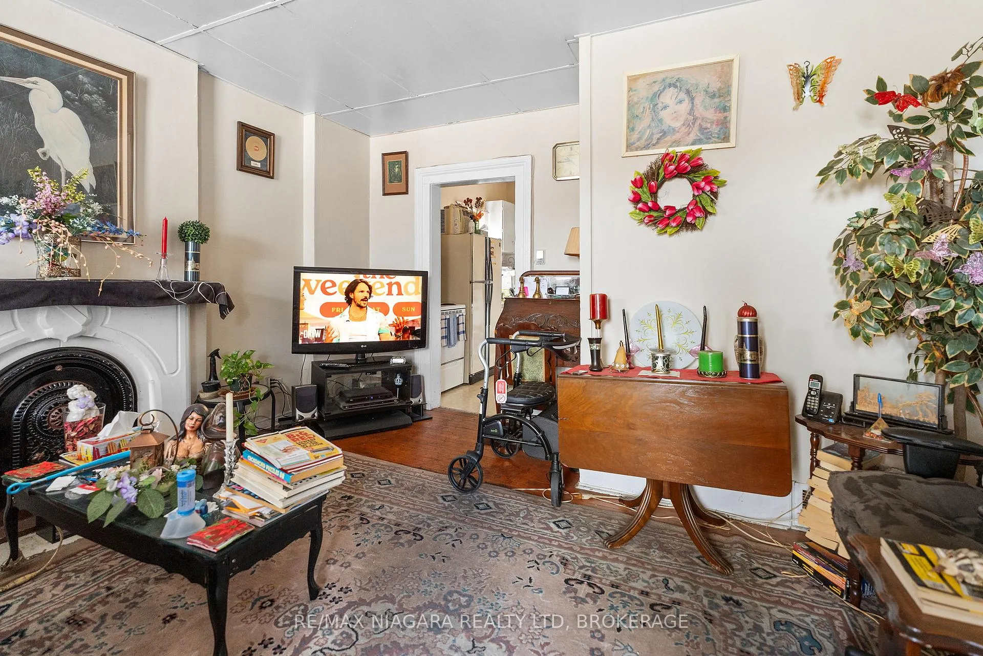 Photo 8 of 20 Niagara Street, St. Catharines, E. Chester — HOMEH
