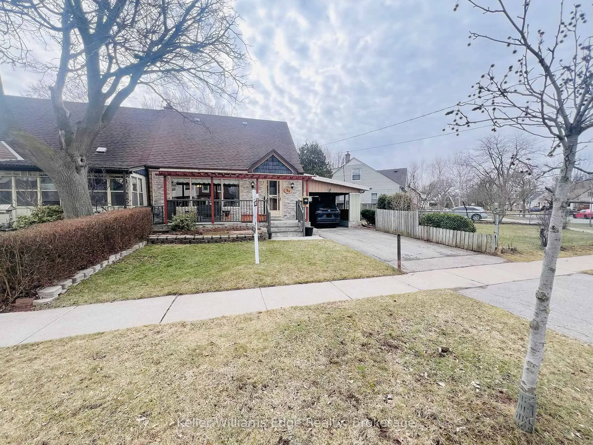Photo 1 of 56 Eastvale Place, Hamilton, McQuesten — HOMEH