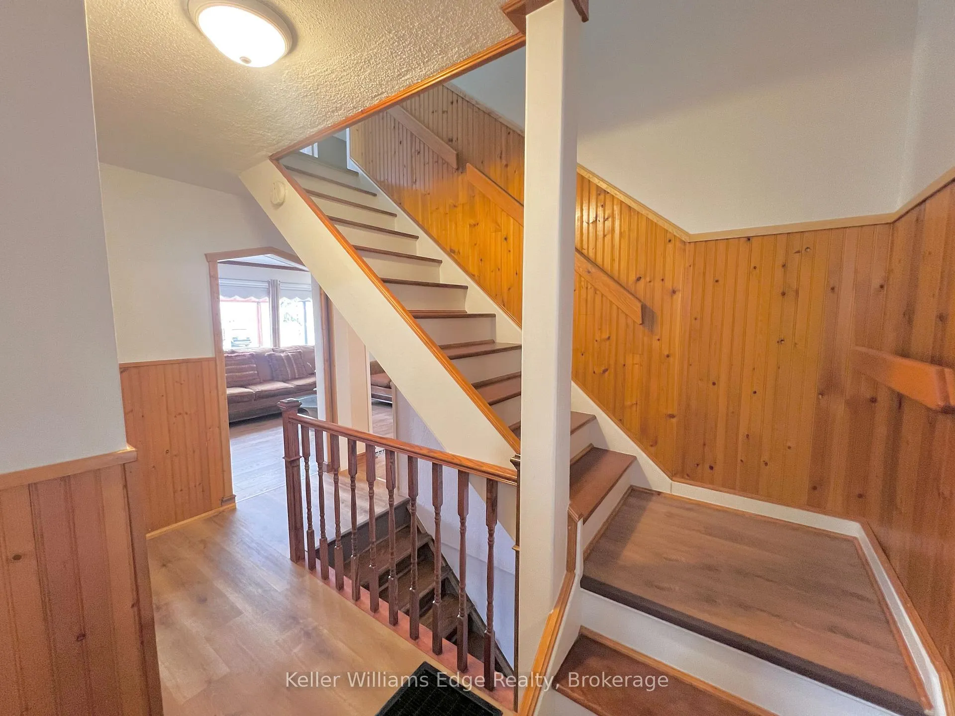 Photo 19 of 56 Eastvale Place, Hamilton, McQuesten — HOMEH