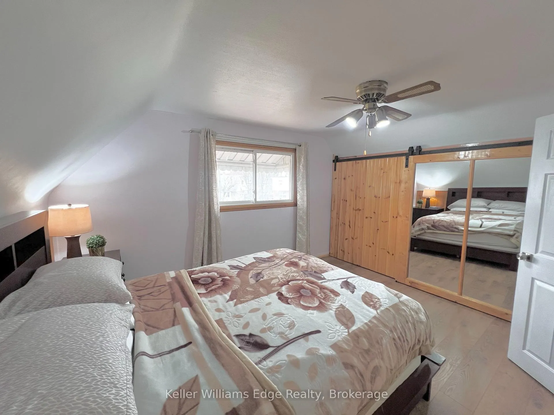 Photo 22 of 56 Eastvale Place, Hamilton, McQuesten — HOMEH