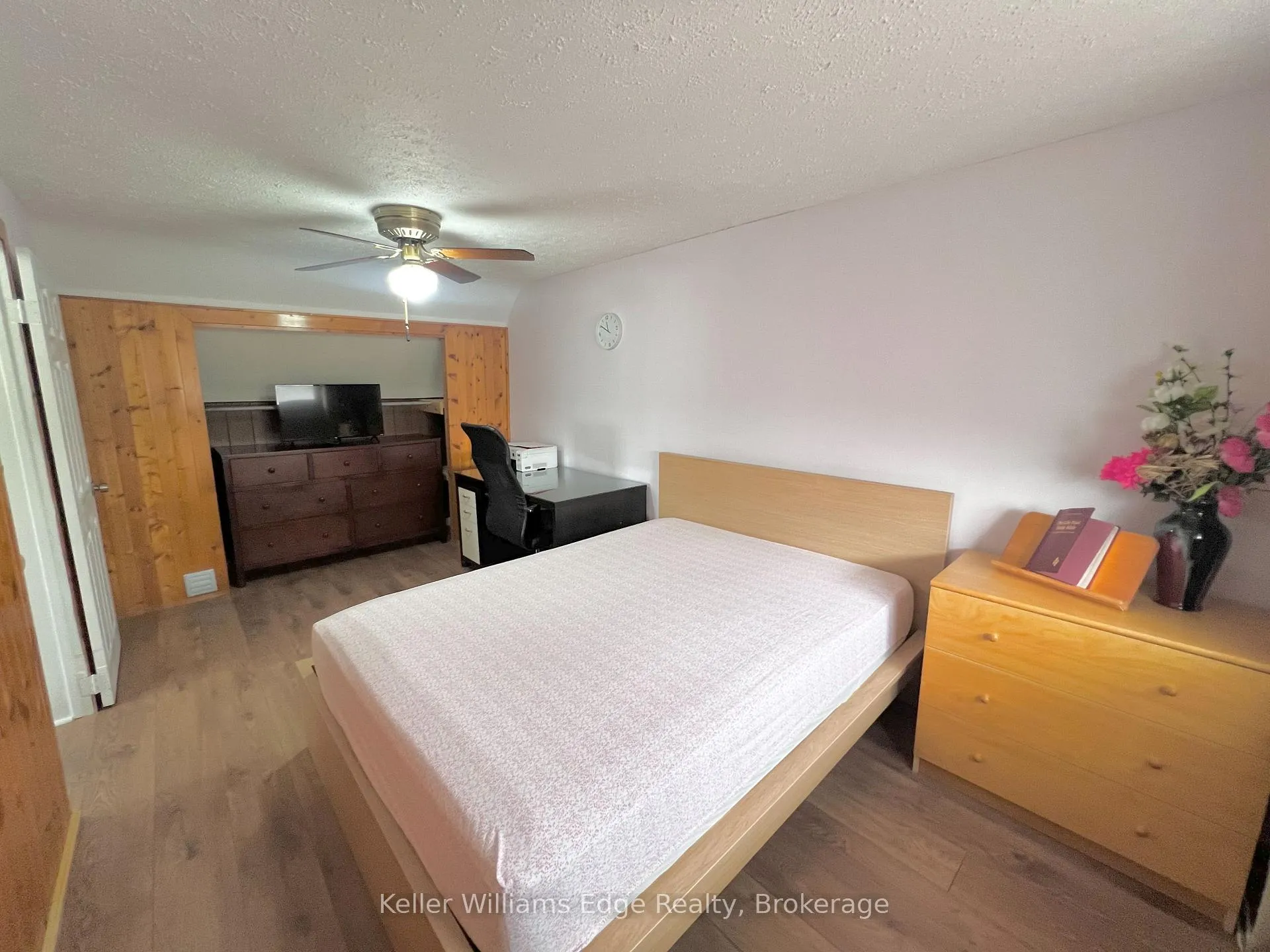 Photo 24 of 56 Eastvale Place, Hamilton, McQuesten — HOMEH