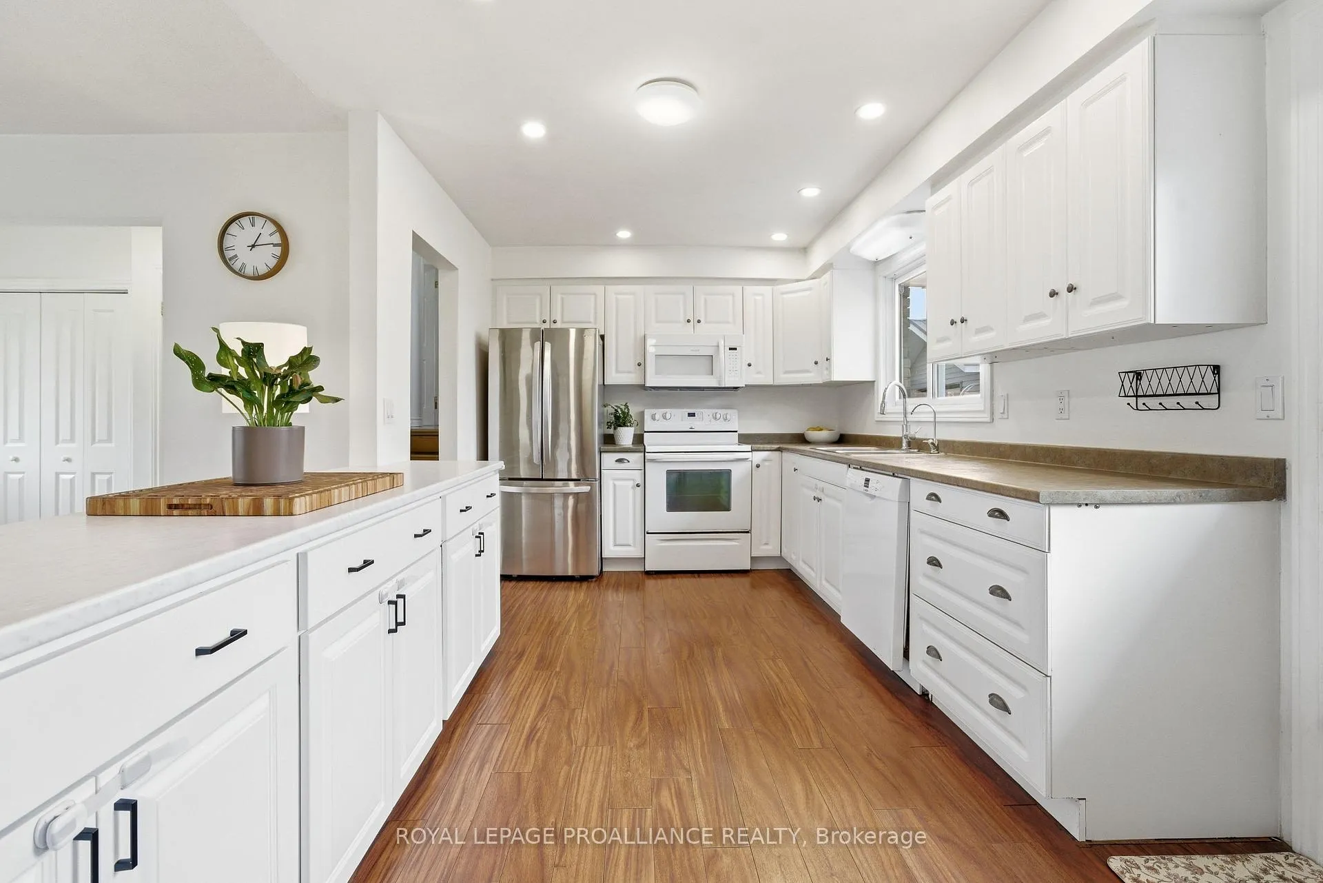 Photo 10 of 514 Lester Road, Quinte West, Sidney Ward — HOMEH