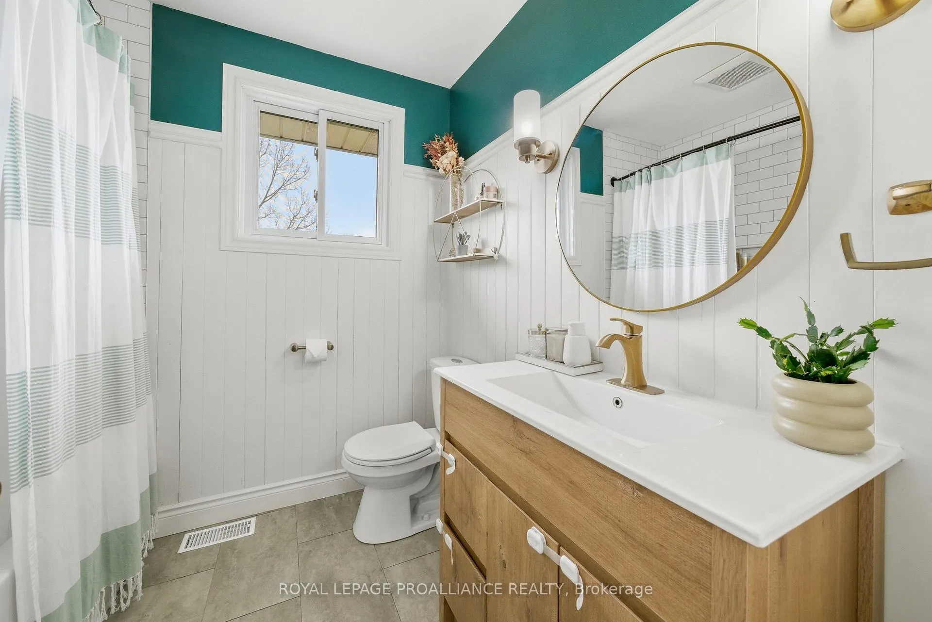 Photo 12 of 514 Lester Road, Quinte West, Sidney Ward — HOMEH