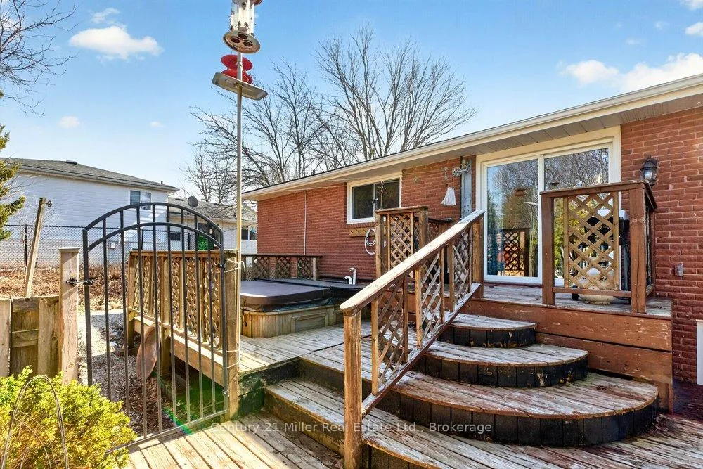 Photo 43 of 86 Waterford Drive, Erin — HOMEH