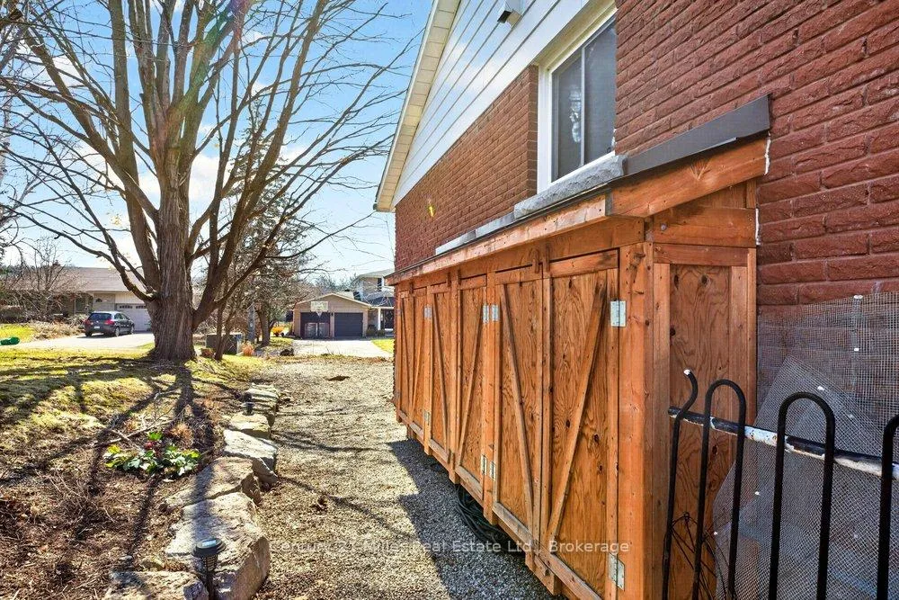 Photo 46 of 86 Waterford Drive, Erin — HOMEH