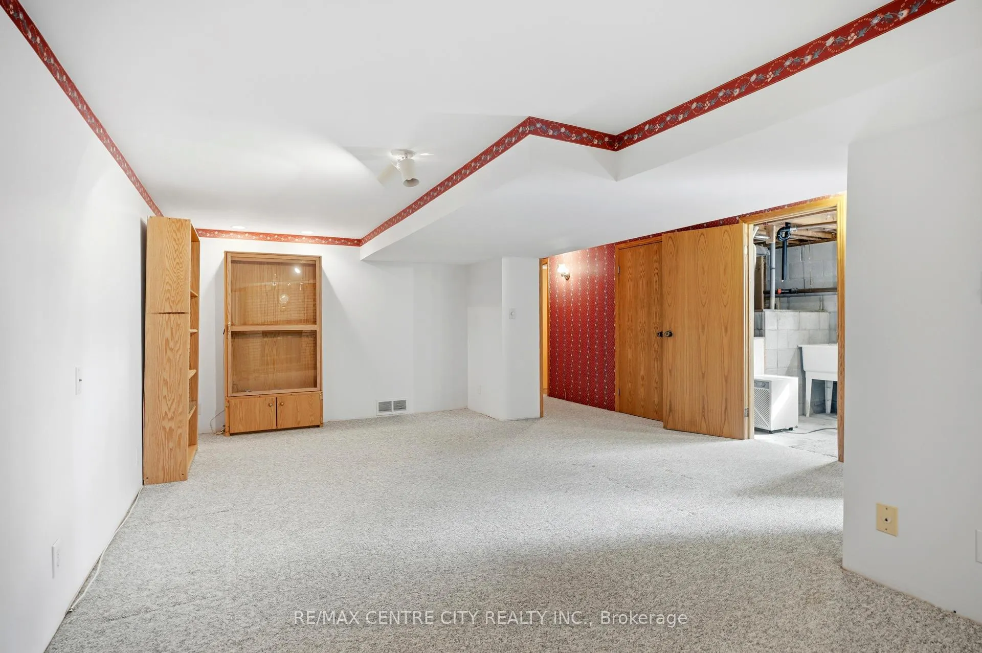 Photo 20 of 72 Elmwood Avenue, St. Thomas — HOMEH