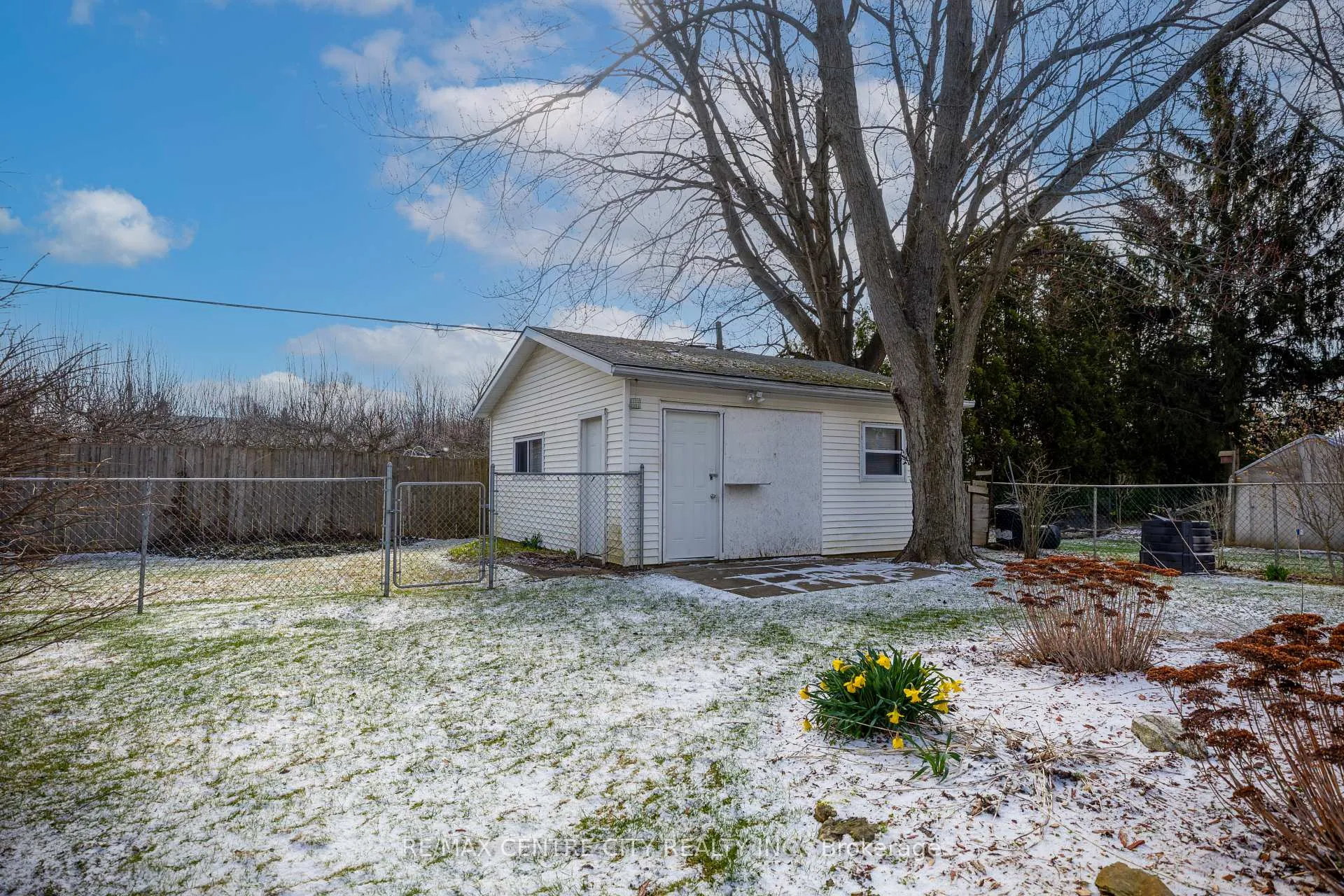 Photo 28 of 72 Elmwood Avenue, St. Thomas — HOMEH