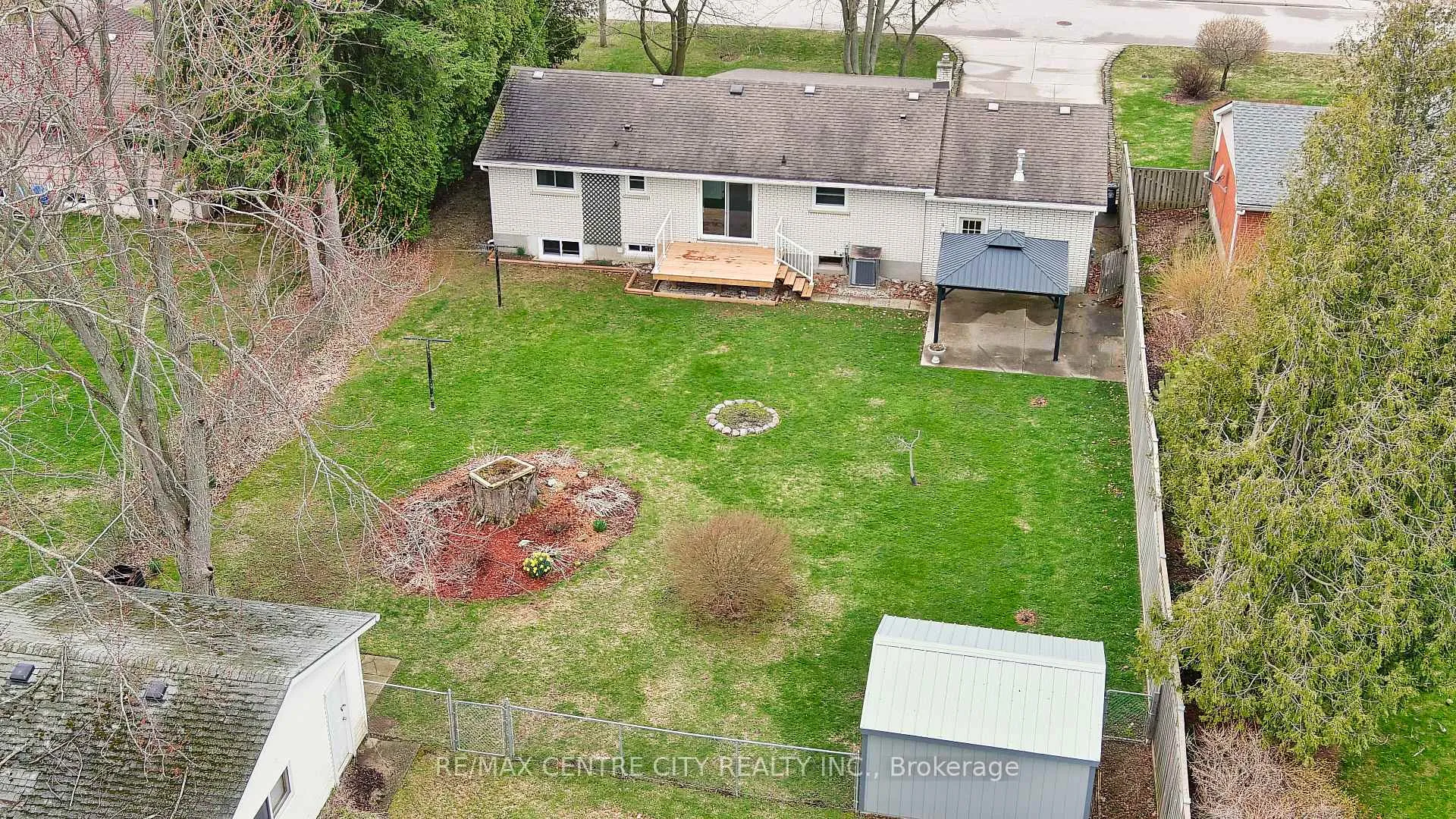 Photo 30 of 72 Elmwood Avenue, St. Thomas — HOMEH