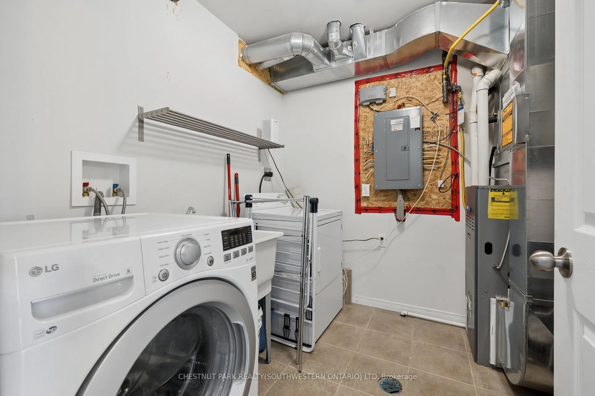 Photo 17 of Unit 1B, 240 Westmeadow Drive, Kitchener — HOMEH
