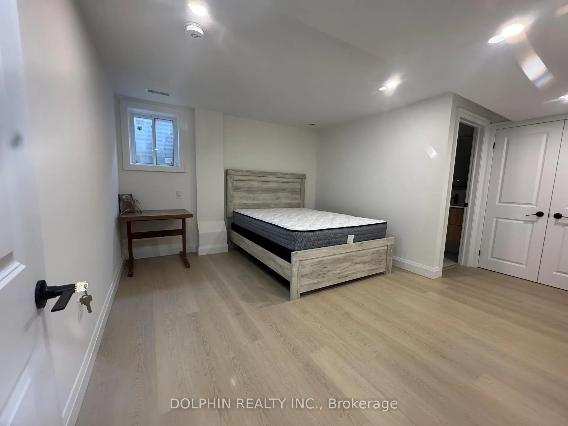 Photo 8 of Bsmt 40 Braeside Square, Markham, Unionville — HOMEH
