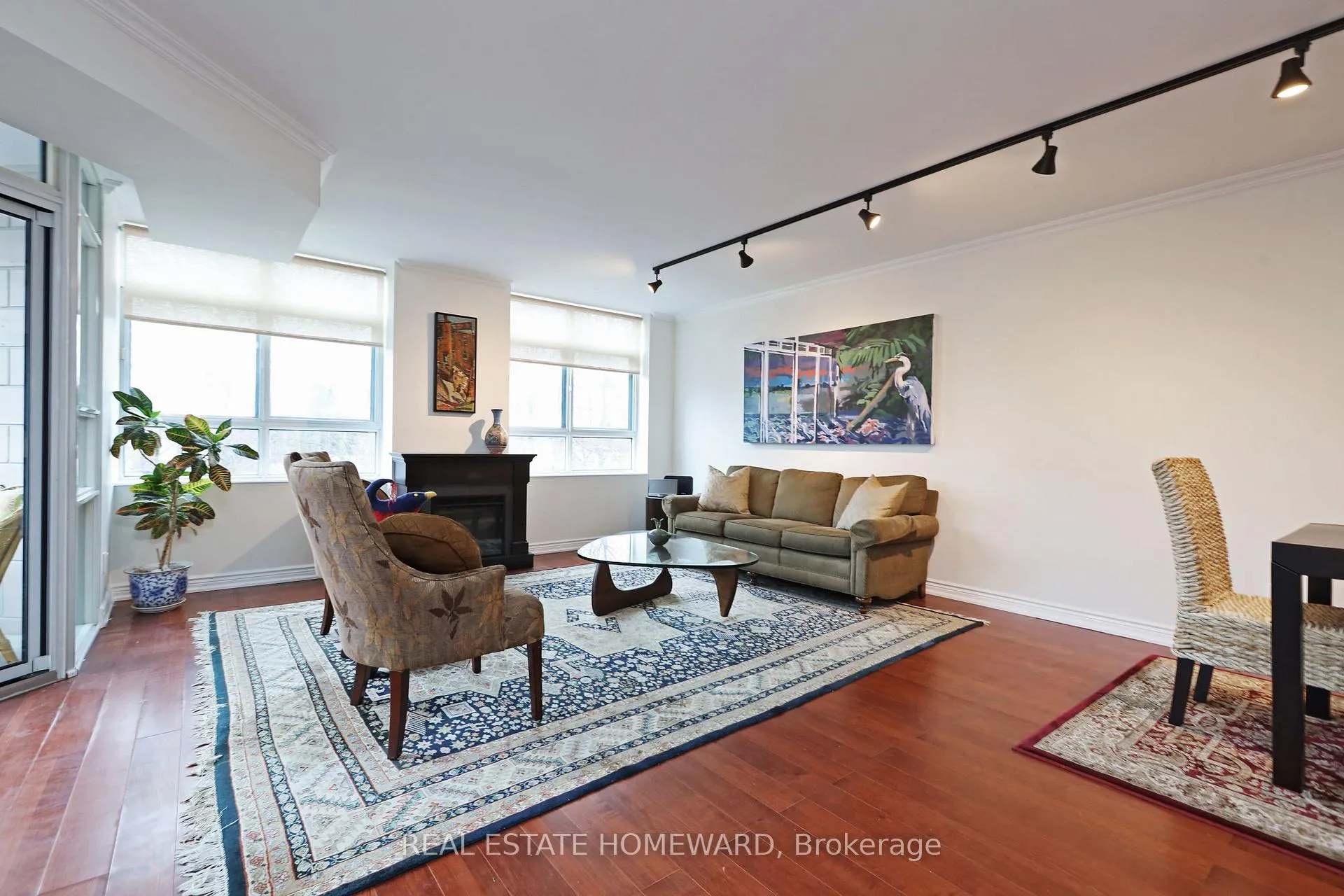 Photo 7 of Unit 411, 1093 Kingston Road, Scarborough, Birchcliffe-Cliffside — HOMEH