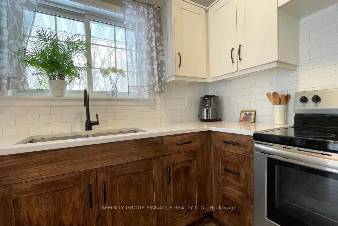 Photo 11 of 96 Pinewood Road, McDougall — HOMEH