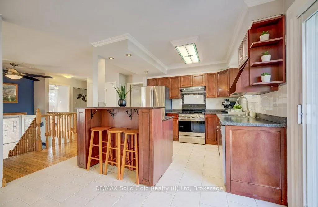 Photo 9 of 330 Daleview Place, Waterloo — HOMEH
