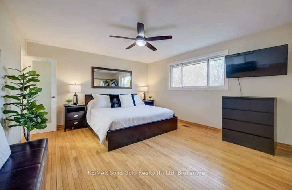 Photo 18 of 330 Daleview Place, Waterloo — HOMEH
