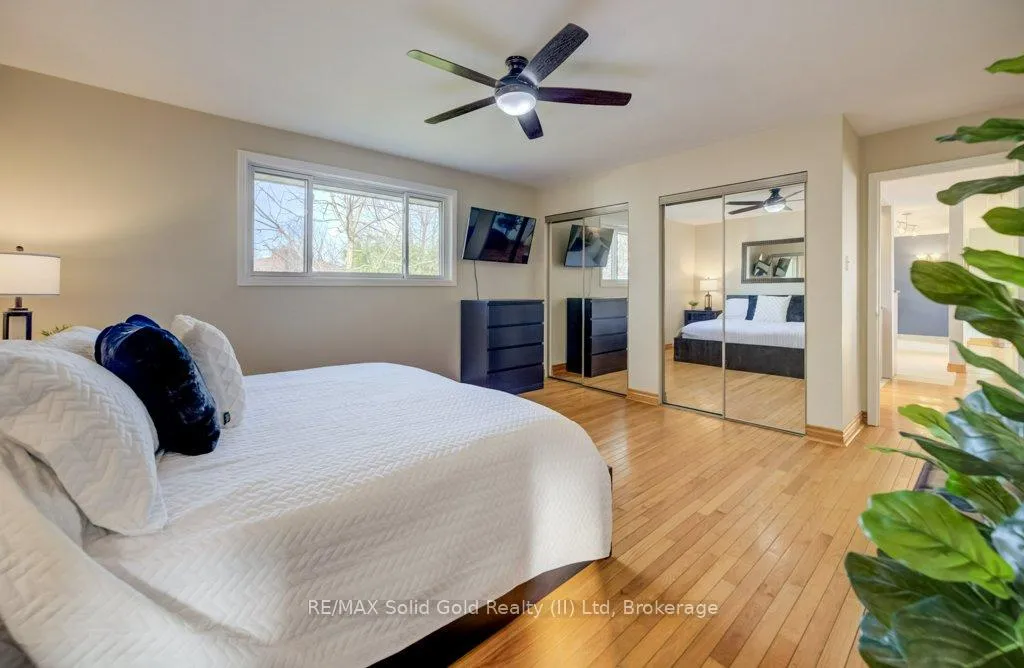 Photo 20 of 330 Daleview Place, Waterloo — HOMEH