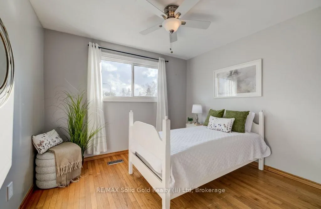 Photo 22 of 330 Daleview Place, Waterloo — HOMEH