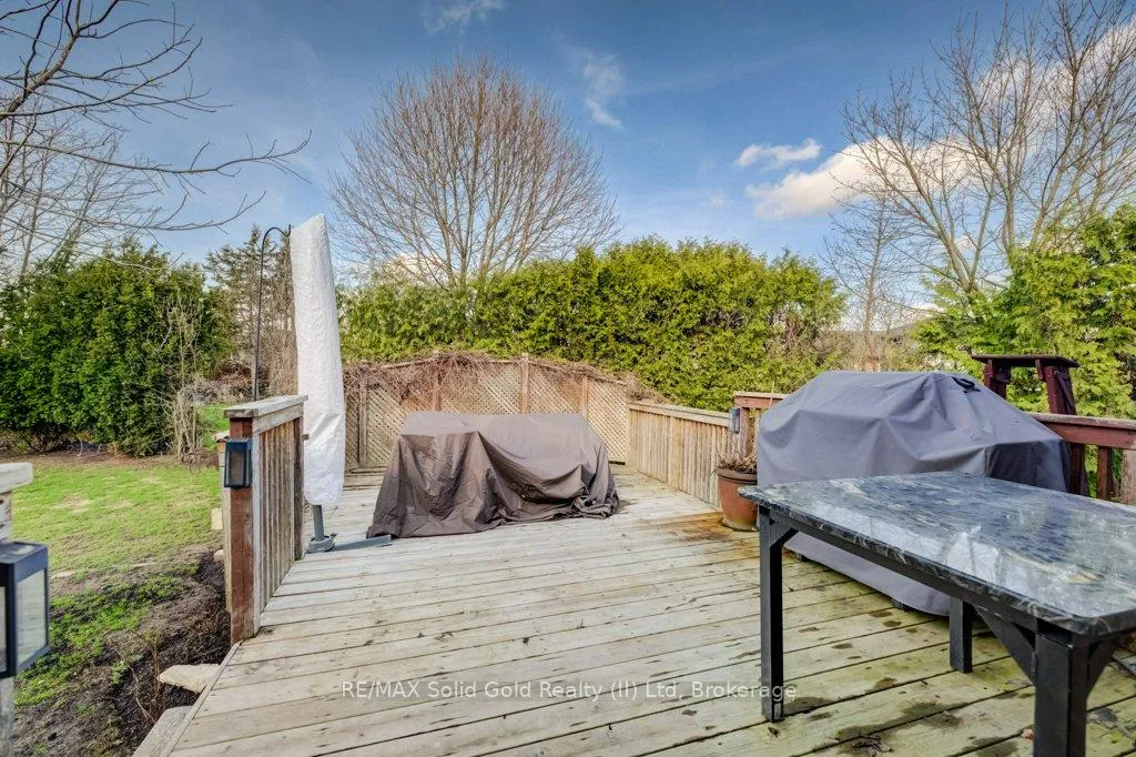 Photo 27 of 330 Daleview Place, Waterloo — HOMEH