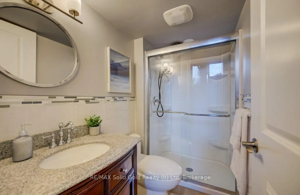 Photo 34 of 330 Daleview Place, Waterloo — HOMEH