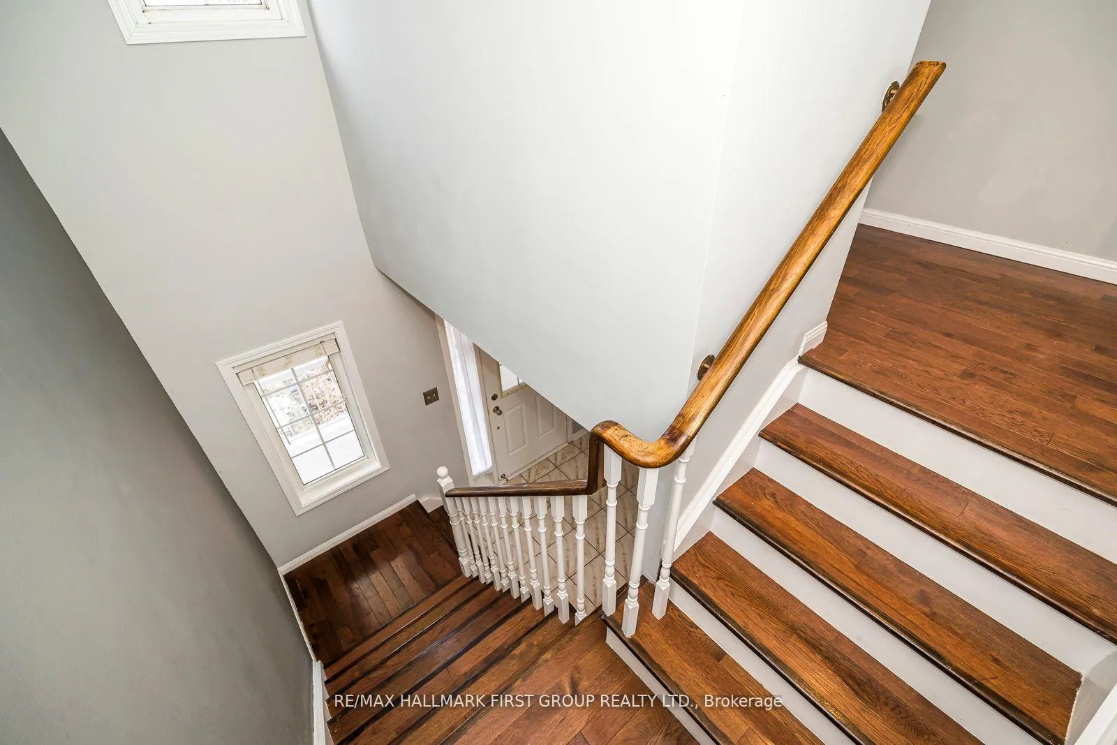 Photo 33 of 1636 Sarasota Crescent, Oshawa, Samac — HOMEH