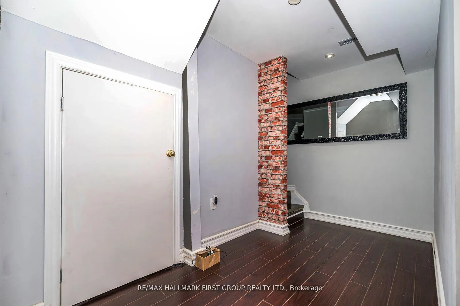 Photo 34 of 1636 Sarasota Crescent, Oshawa, Samac — HOMEH