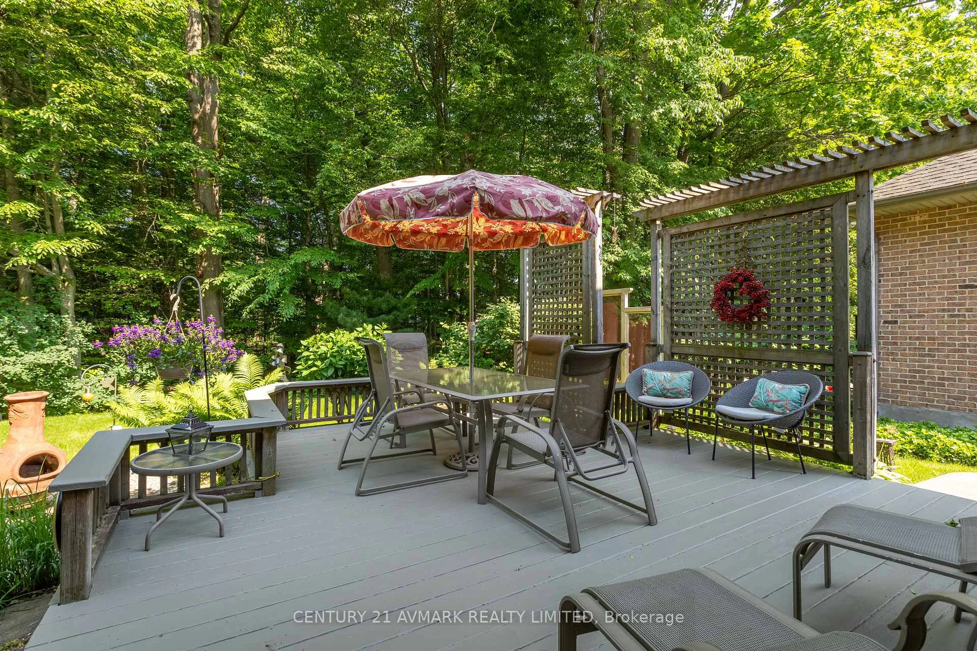 Photo 6 of 5 Milburn Drive, Pelham, Fonthill — HOMEH