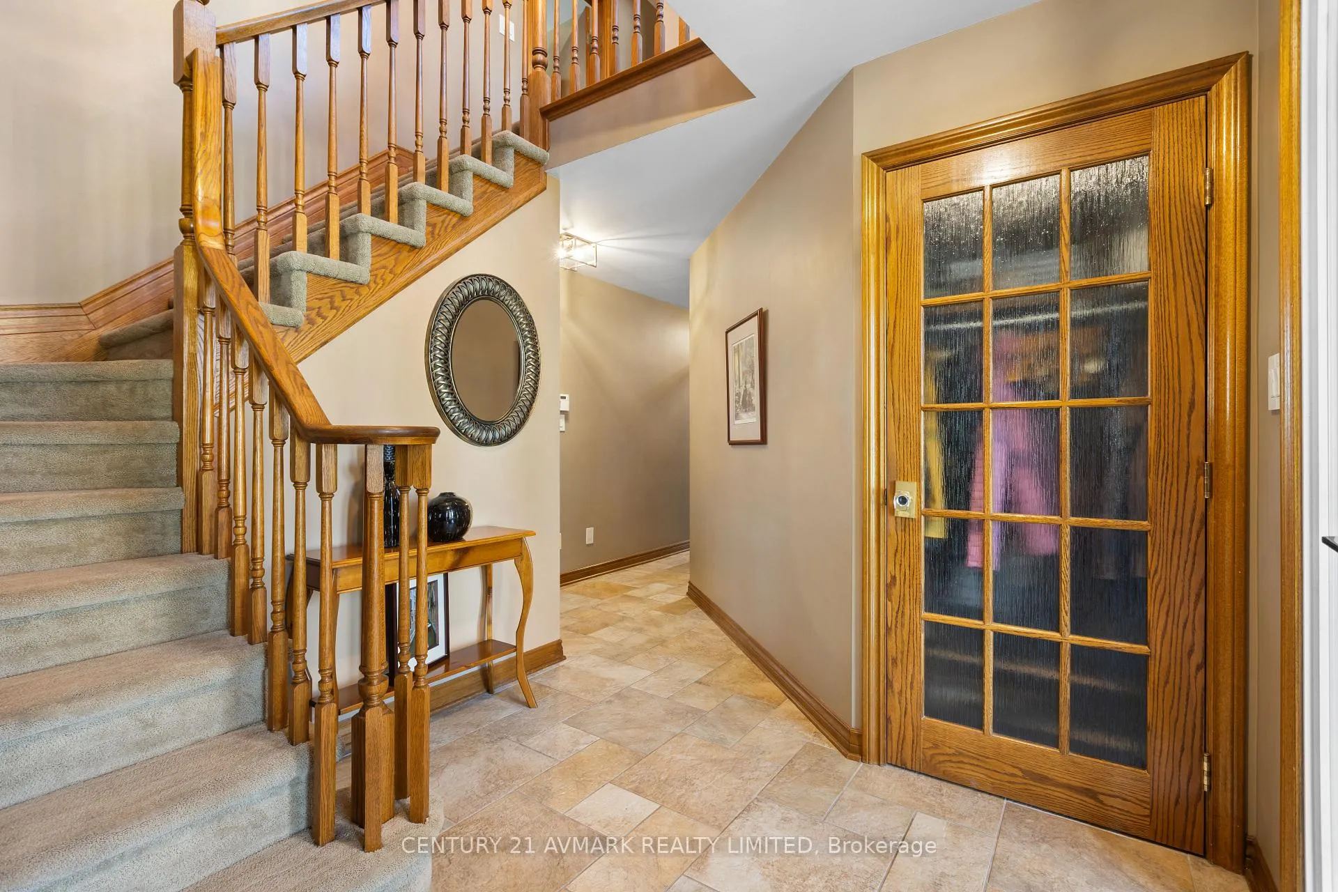 Photo 7 of 5 Milburn Drive, Pelham, Fonthill — HOMEH