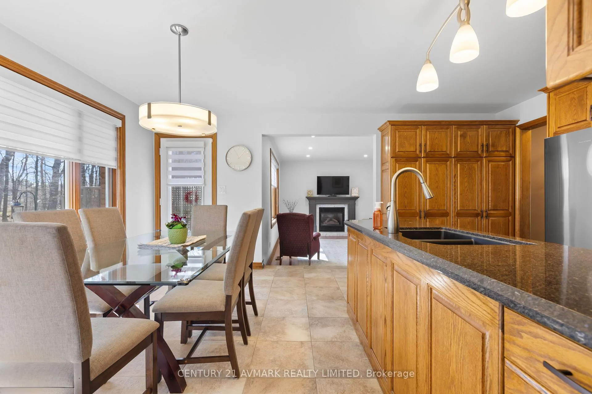Photo 14 of 5 Milburn Drive, Pelham, Fonthill — HOMEH