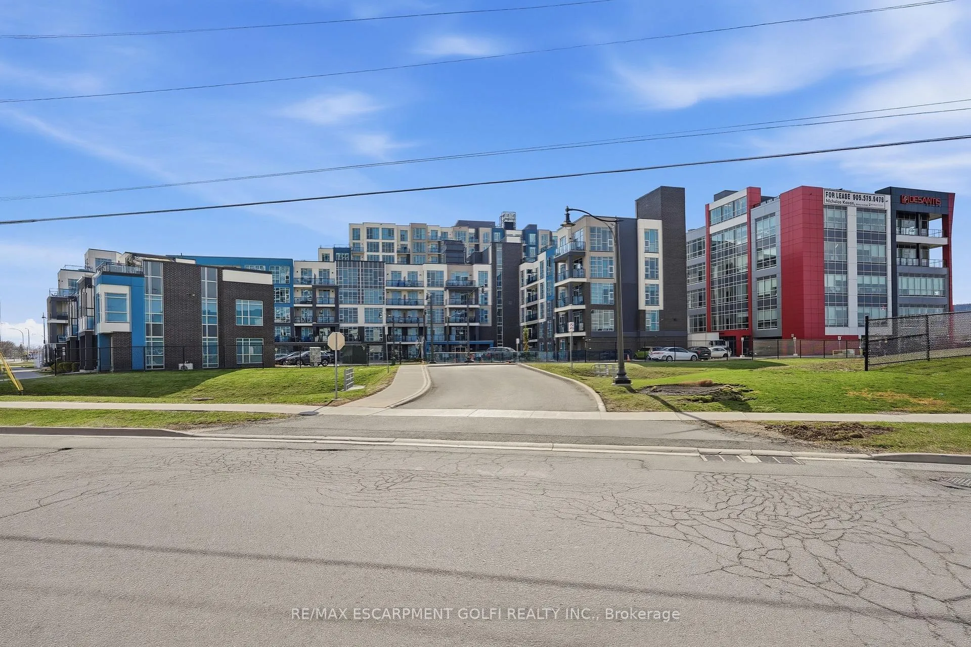 Photo 2 of Unit 304, 10 Concord Place, Grimsby, Grimsby Beach — HOMEH