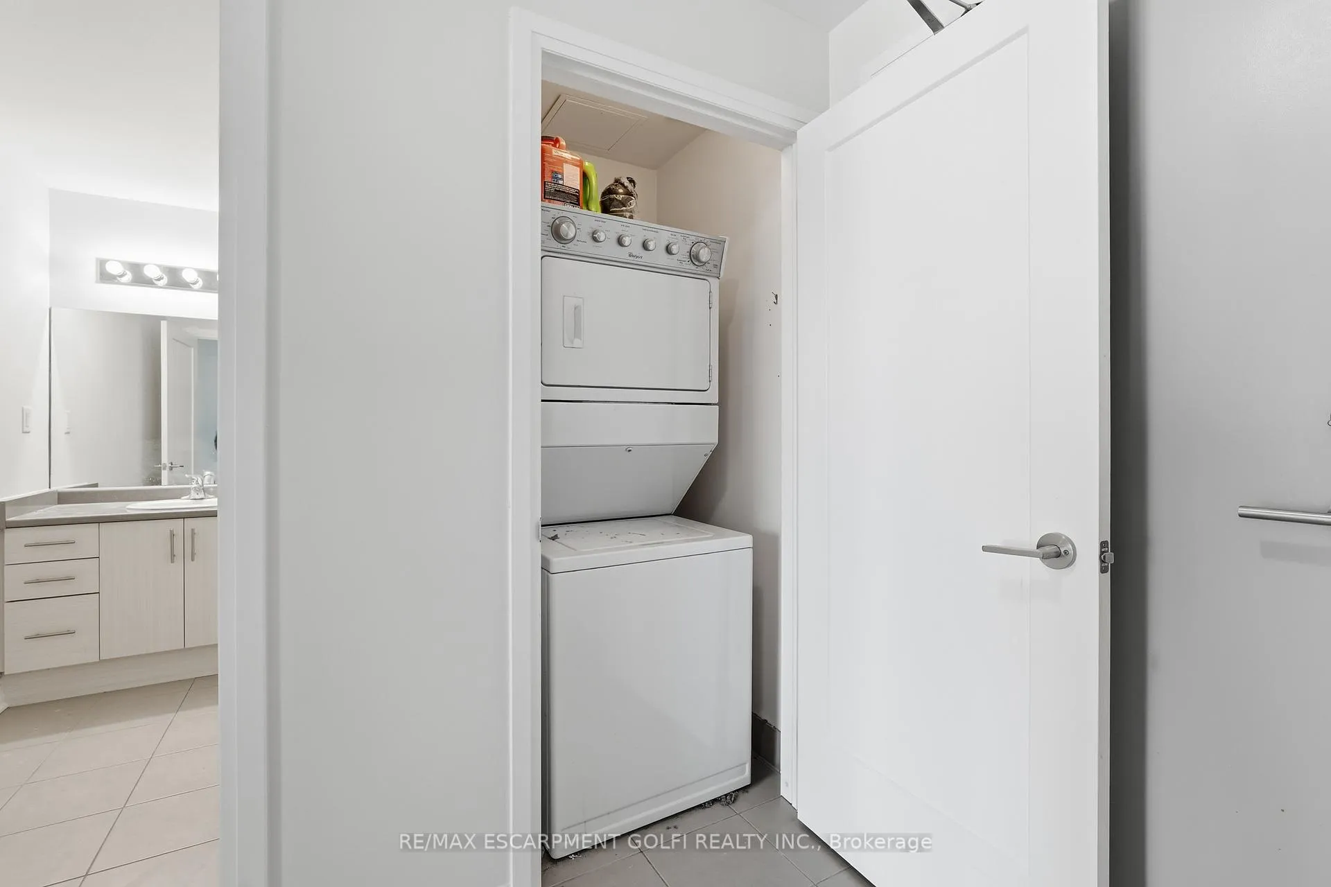 Photo 25 of Unit 304, 10 Concord Place, Grimsby, Grimsby Beach — HOMEH
