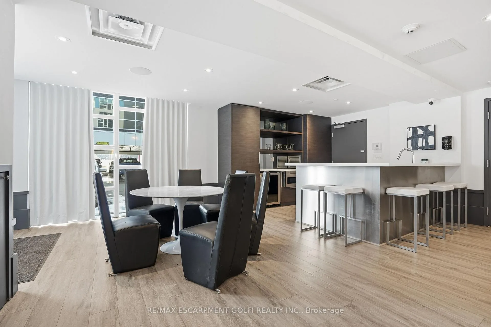 Photo 39 of Unit 304, 10 Concord Place, Grimsby, Grimsby Beach — HOMEH