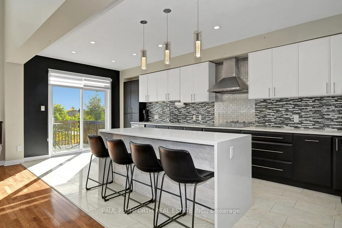 Photo 11 of 139 Baroness Drive, Ottawa, Barrhaven East — HOMEH
