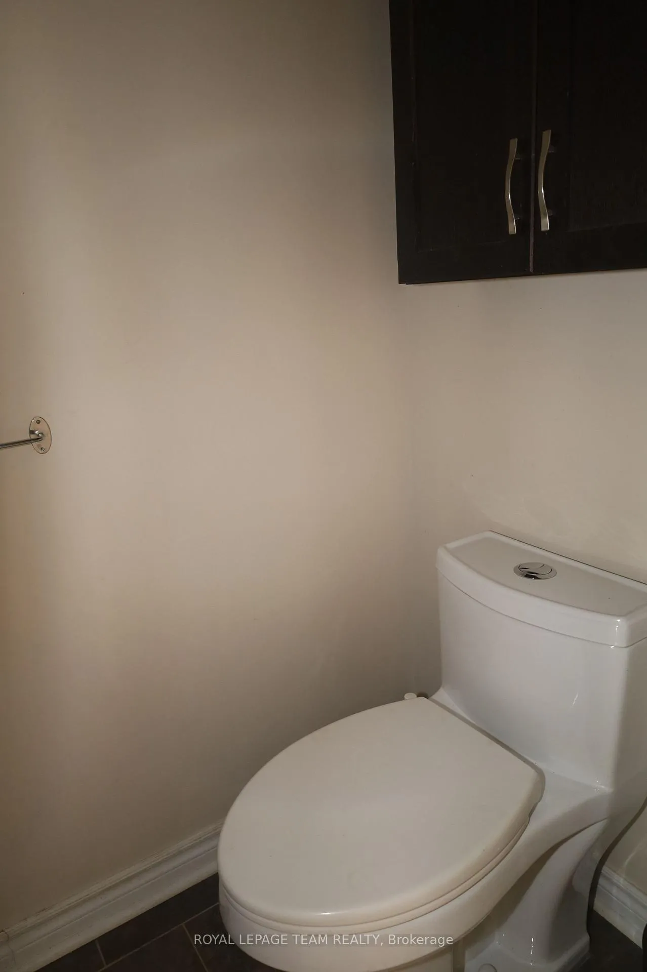 Photo 27 of 2194 Niagara Drive S, Ottawa, Applewood Acres — HOMEH