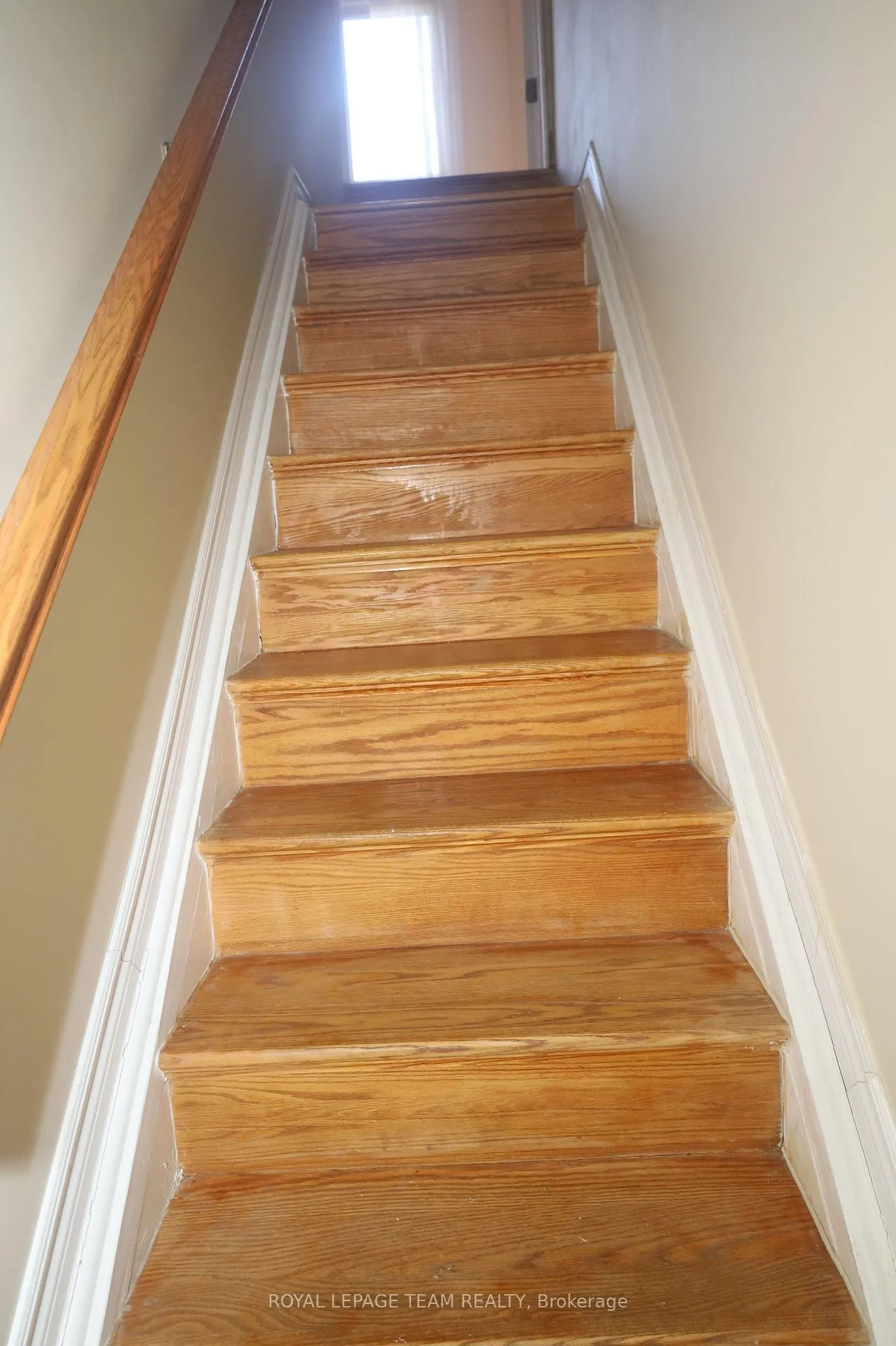 Photo 37 of 2194 Niagara Drive S, Ottawa, Applewood Acres — HOMEH